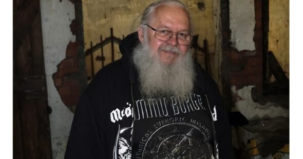 Apkasų žvakių gamyba